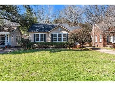 Albany Ave for Sale