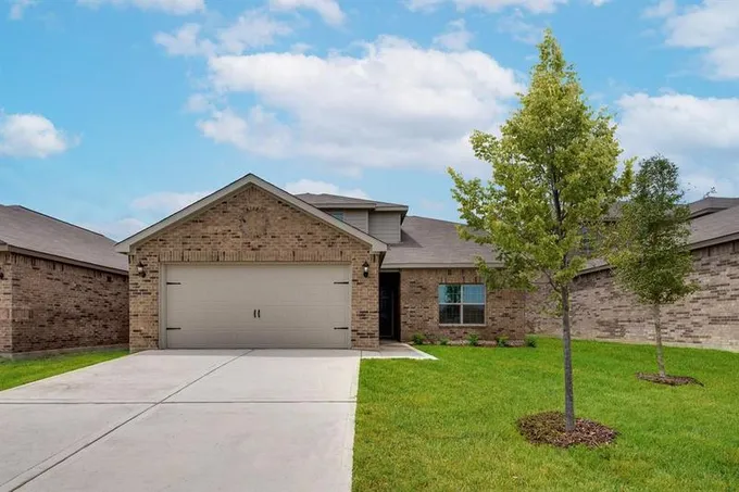 212 Tidwell Drive, Ferris, TX 75125 for Sale