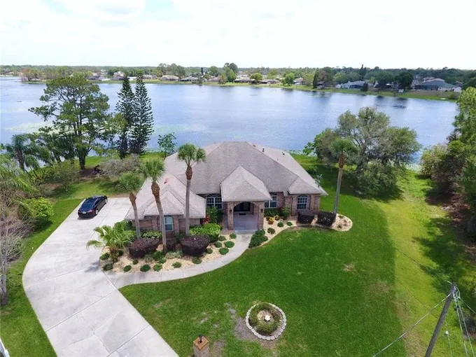 1947 Quintilis Court, Deltona, FL 32738 for Sale