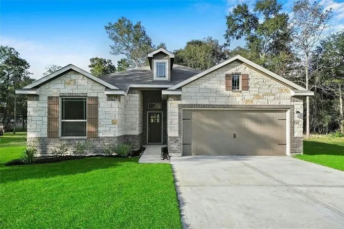 6451 BLIMP BASE RD, Hitchbird, TX 77563 Single Family Residence For Sale  MLS# 21087080