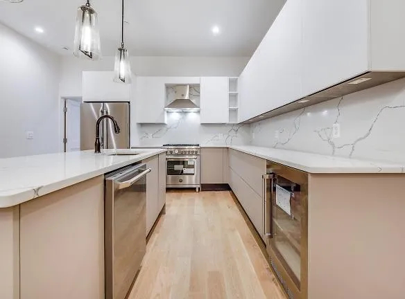 1021 Washington St #4 - Hoboken, NJ 07030 - Home For Rent
