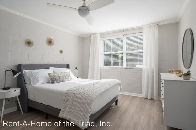 230 S Park Drive - Furnished Unit  230 S Park Drive for Sale
