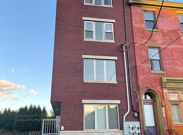 811 N Franklin St #201 - Philadelphia, PA 19123 - Home For Rent