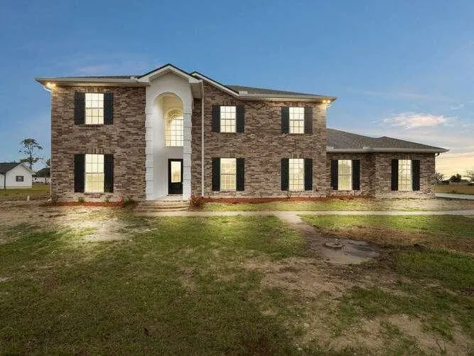 6609 ESTATE LN, LAKE CHARLES, LA 70607  618884595 for Sale