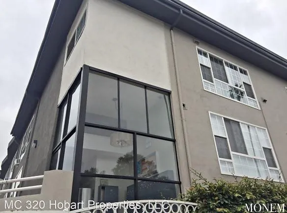 101 Normandie Ave - Los Angeles, CA 90004 - Home For Rent