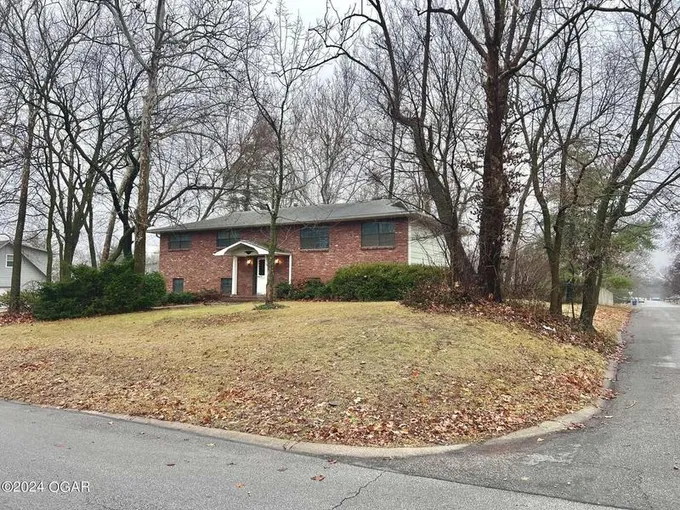 3604 College View Drive, Joplin, MO 64801  621164005 for Sale