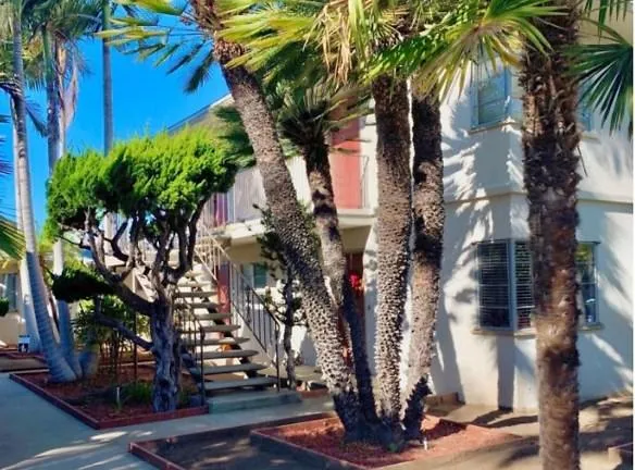 4052 1/2 Brant St - San Diego, CA 92103 - Home For Rent