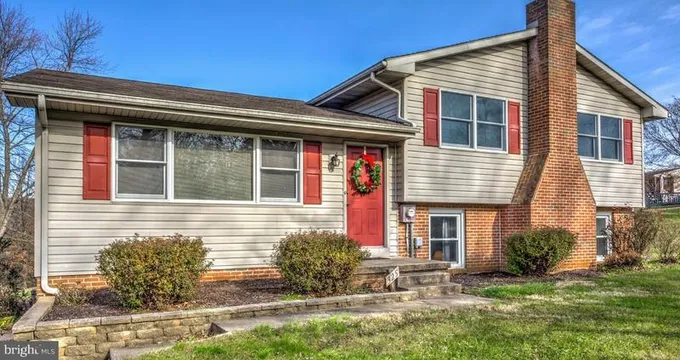 325 Yummerdall Rd, Lititz, PA 17543  MLS# PALA2046738 for Sale