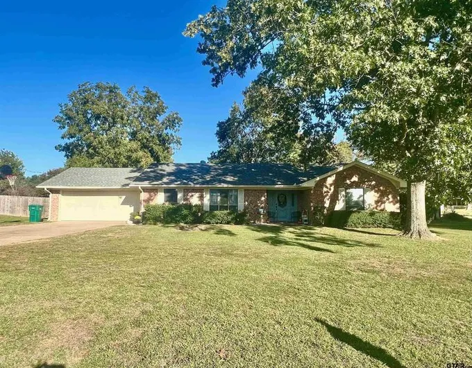 300 Joyner, Omaha, TX 75571 for Sale