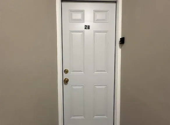 2238 N Fulton Ave unit 3 - Baltimore, MD 21217 - Home For Rent