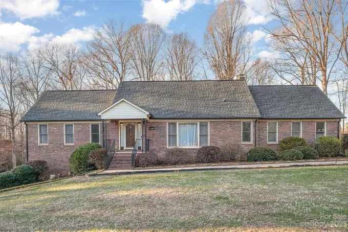 4168 Gordon Drive, Gastonia, NC 28056 for Sale