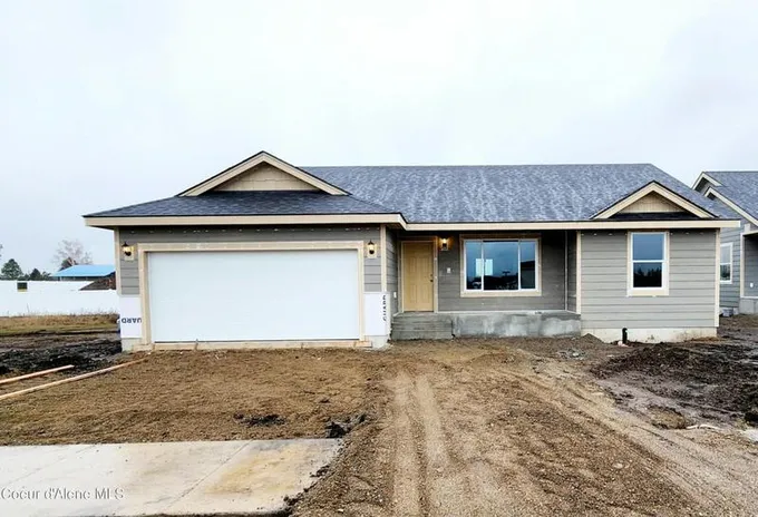 2653 E CINDER AVE, Post Falls, ID 83854 Single Family Residence For Sale  MLS# 24-123