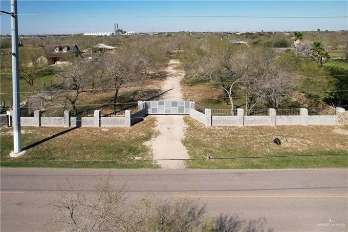 1635 W Rogers Road, Edinburg, TX 78541  625170573 for Sale