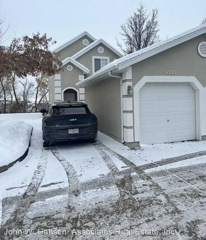 1333 E 6225 S  517 E 950 N for Sale