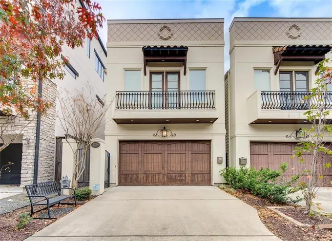 1216 W Pierce St, Houston, TX 77019 for Sale