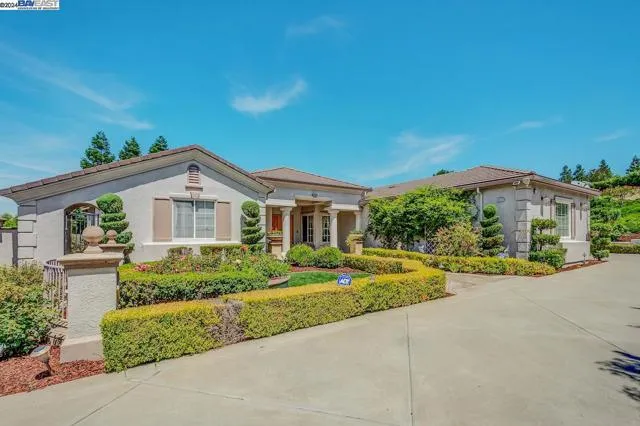 6023 Laurel Creek Dr, Pleasanton CA 94588 for Sale