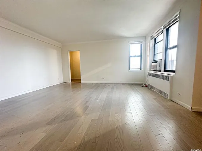 144-11 Sanford Avenue, Unit 6L for Sale
