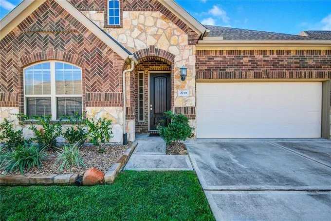 2719 Bethel Springs Ln, League City, TX 77573 for Sale