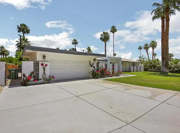 46860 Highland Palms Dr - La Quinta, CA 92253 - Home For Rent