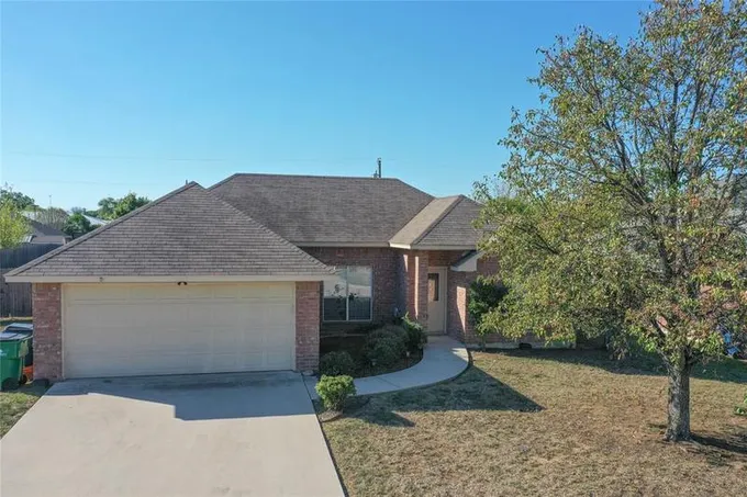 908 Turkey Creek Ct, Bridgeport, TX 76426 for Sale