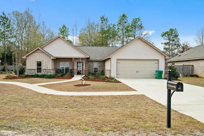 47 CASTLEWOODS WAY, Petal, MS 39465 Single Family Residence For Sale  MLS# 136284