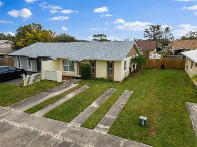 8079 PARROT DR, ORLANDO, FL 32825 Duplex For Sale  MLS# O6169573