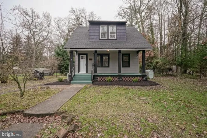 823 Pinelawn Avenue, Lindenwold, NJ 08021 for Sale