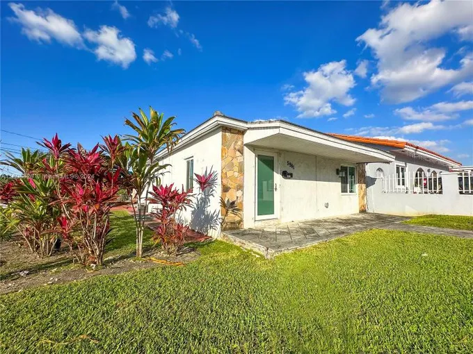 5941 Coral Way, Miami, FL 33155 for Sale