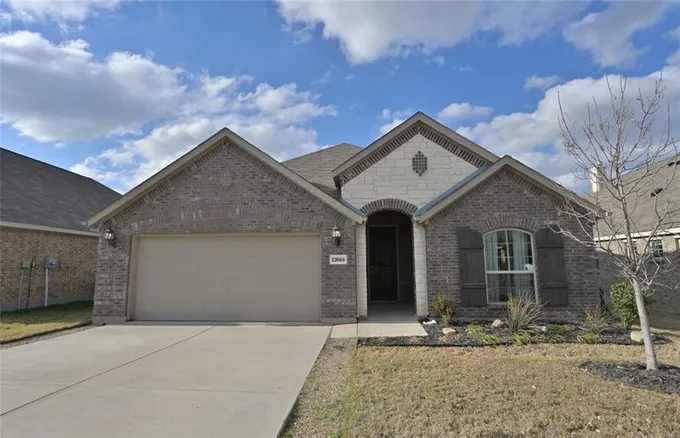 12668 Viewpoint Lane, Fort Worth, TX 76028 for Sale