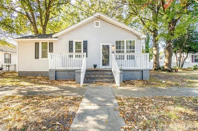 2108 CAMDEN AVE, Portsmouth, VA 23704 Single Family Residence For Sale  MLS# 10515852