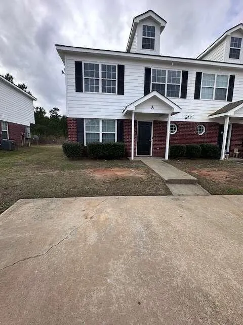 629 Mill Stone Bluff, Unit A, Monroe, GA 30655 for Sale