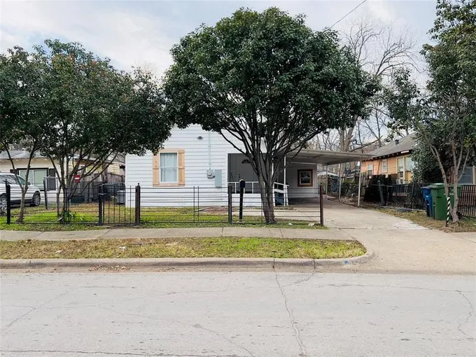 5614 Cary St, Dallas, TX 75227 for Sale