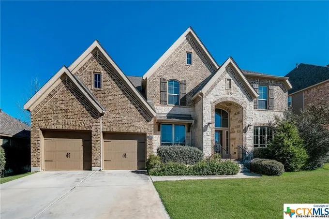 540 Oak Brook, New Braunfels, TX 78132 for Sale