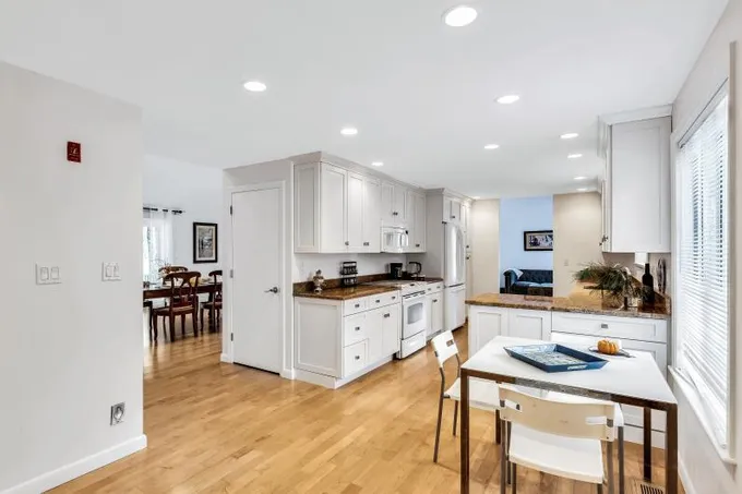 17 The Morgan Circle, Mashpee, MA 02649 for Rent