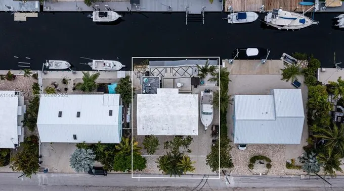 25 N Blackwater Ln, Key Largo, FL 33037 - MLS A11488418 for Sale