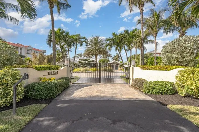 Cocoa Beach, Brevard County, FL House for sale Property ID: 418884239