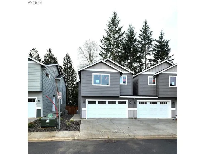 4704 NE 37TH CT, Vancouver, WA 98661 Townhouse For Sale  MLS# 24137389
