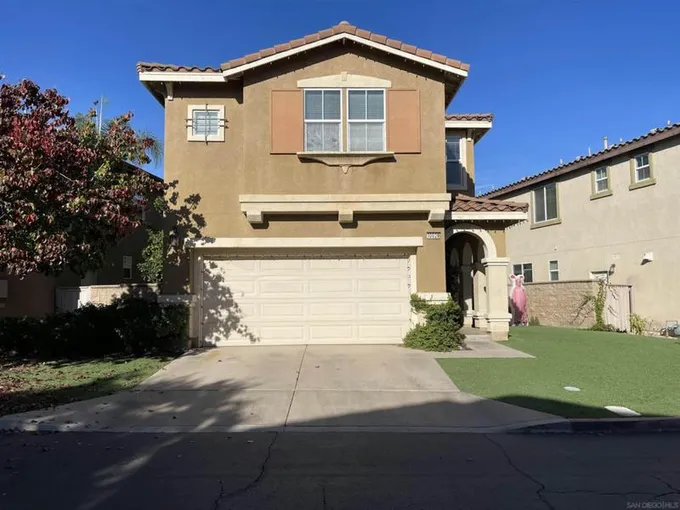 10028 LEAVESLY TRL, Santee, CA 92071 Single Family Residence For Sale  MLS# 230023877