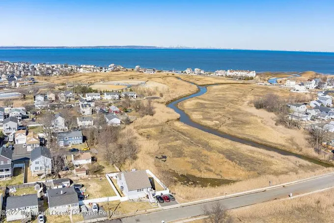 Central, UNION BEACH, NJ 07735  624438201 for Sale