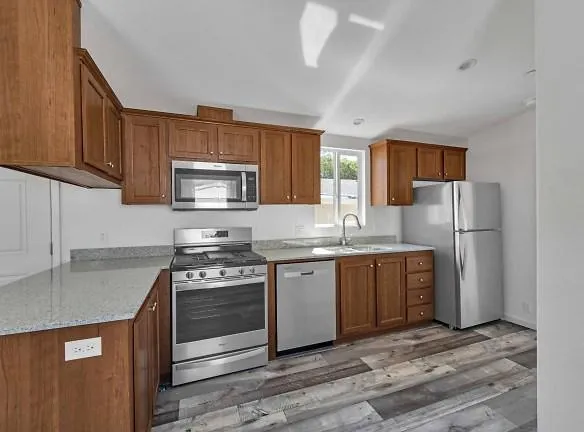 21100 State St #105 - San Jacinto, CA 92583 - Home For Rent