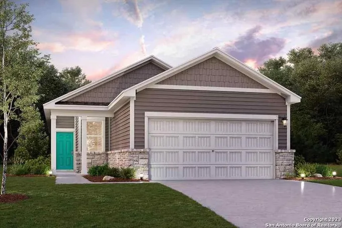 2100 Darst Dr, Seguin, TX 78155 for Sale
