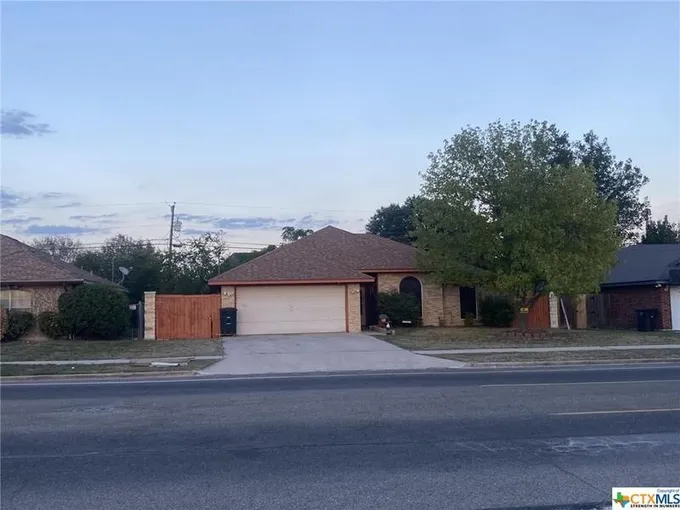 4501 Chantz Drive, Killeen, TX 76542 for Sale