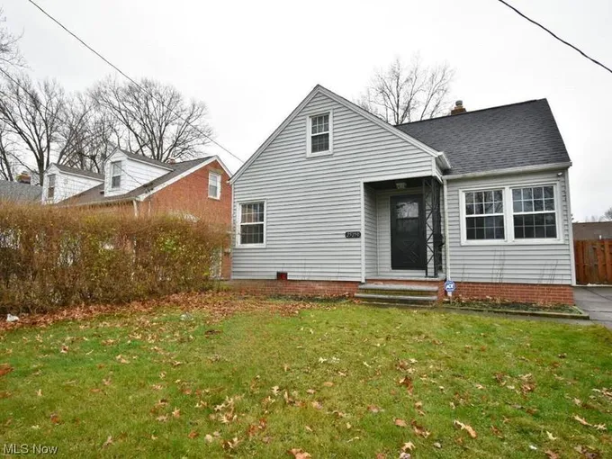 Euclid, Cuyahoga County, OH House for sale Property ID: 418549826