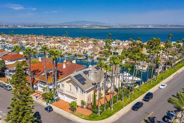 35 Buccaneer Way, Coronado CA 92118 for Sale