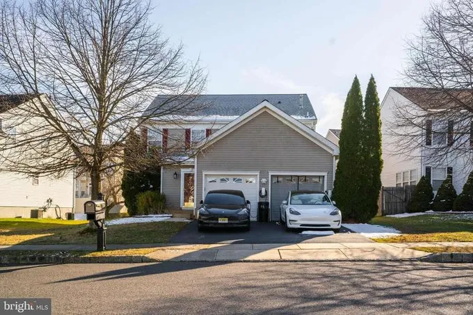 14 DURHAM DRIVE, COLUMBUS, NJ 08022  625353461 for Sale
