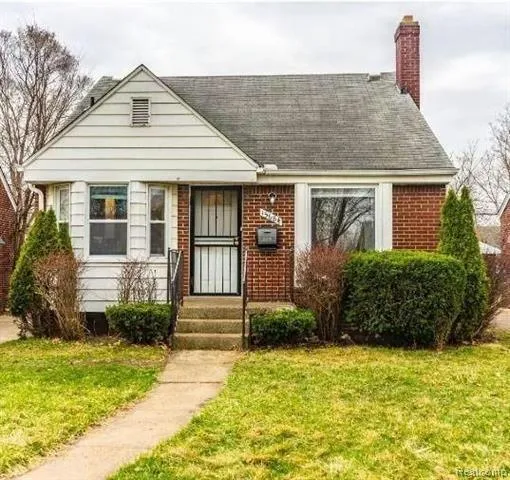 15684 MANNING ST, Detroit, MI 48205 Single Family Residence For Sale  MLS# 20240002783 for Rent