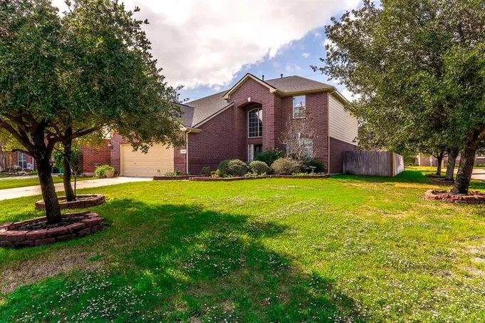 20819 Rose Crossing Ln, Spring, TX 77379 for Sale