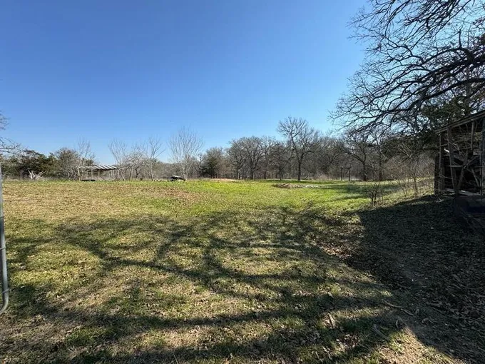 203 The Forest Rd, Dale, TX 78616 for Sale