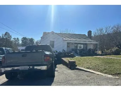 Maple Ave for Sale