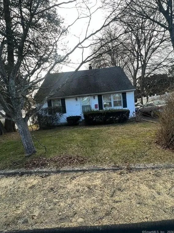11 Leroy Pl, Stamford, CT 06902 - MLS 170619354 for Sale